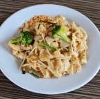 Best Chicken Noodle (Kai Khua) in Gardena, CA